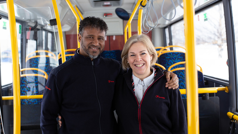 Glada bussförare